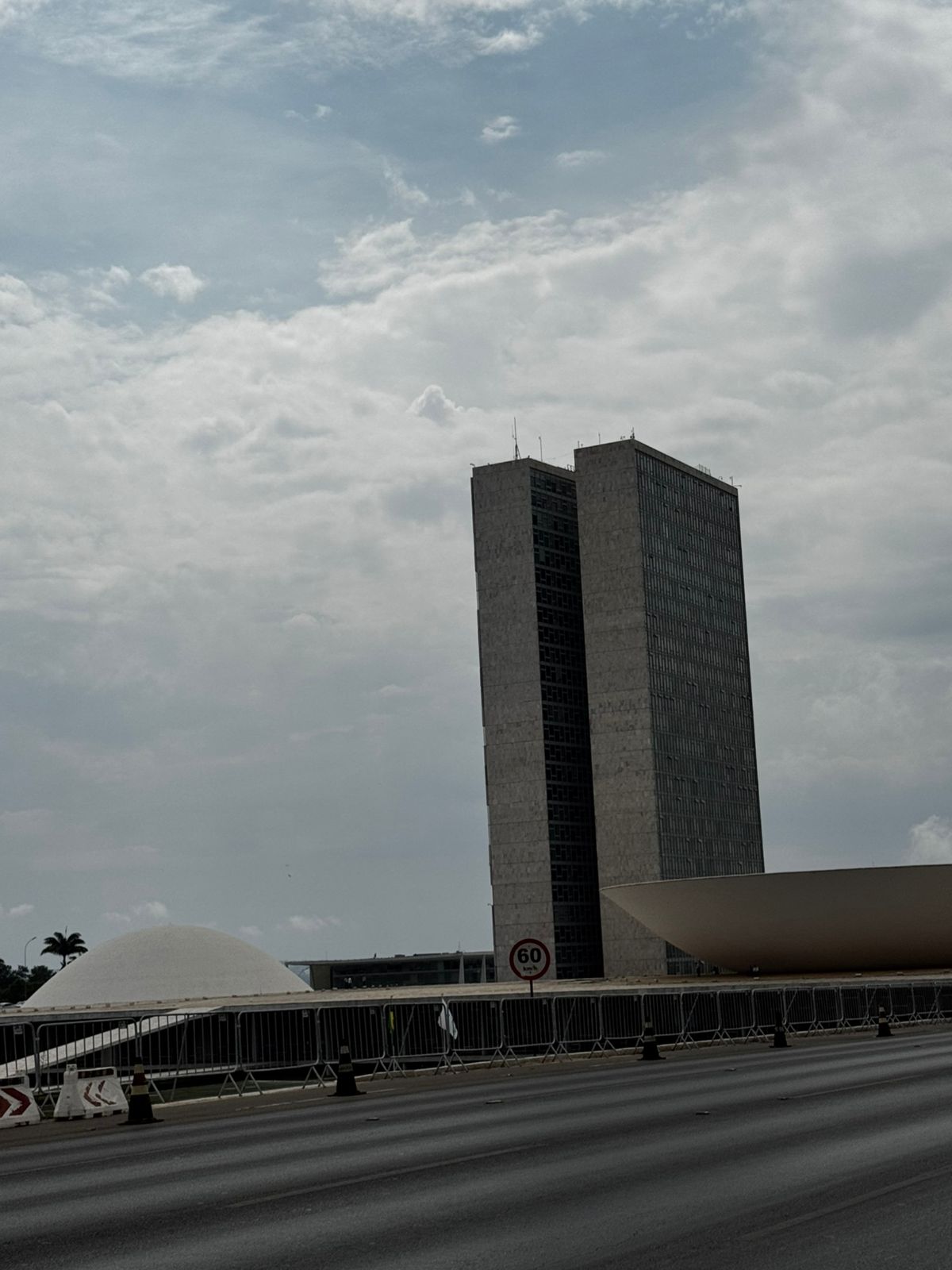 COMUNICADO 31/2025 APRESENTAÇÃO DE CERTIDÕES 